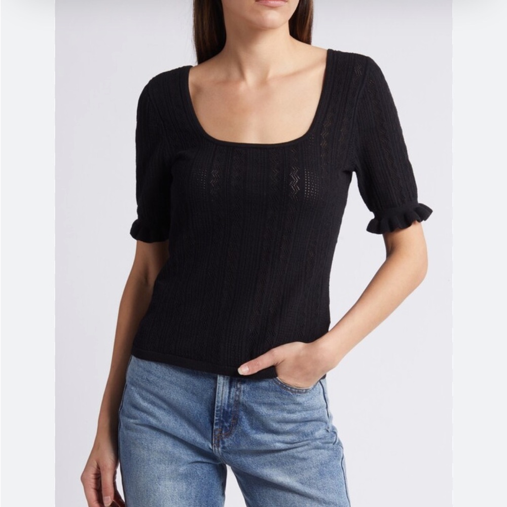 Treasure & Bond Black Knit Top 

#H–19